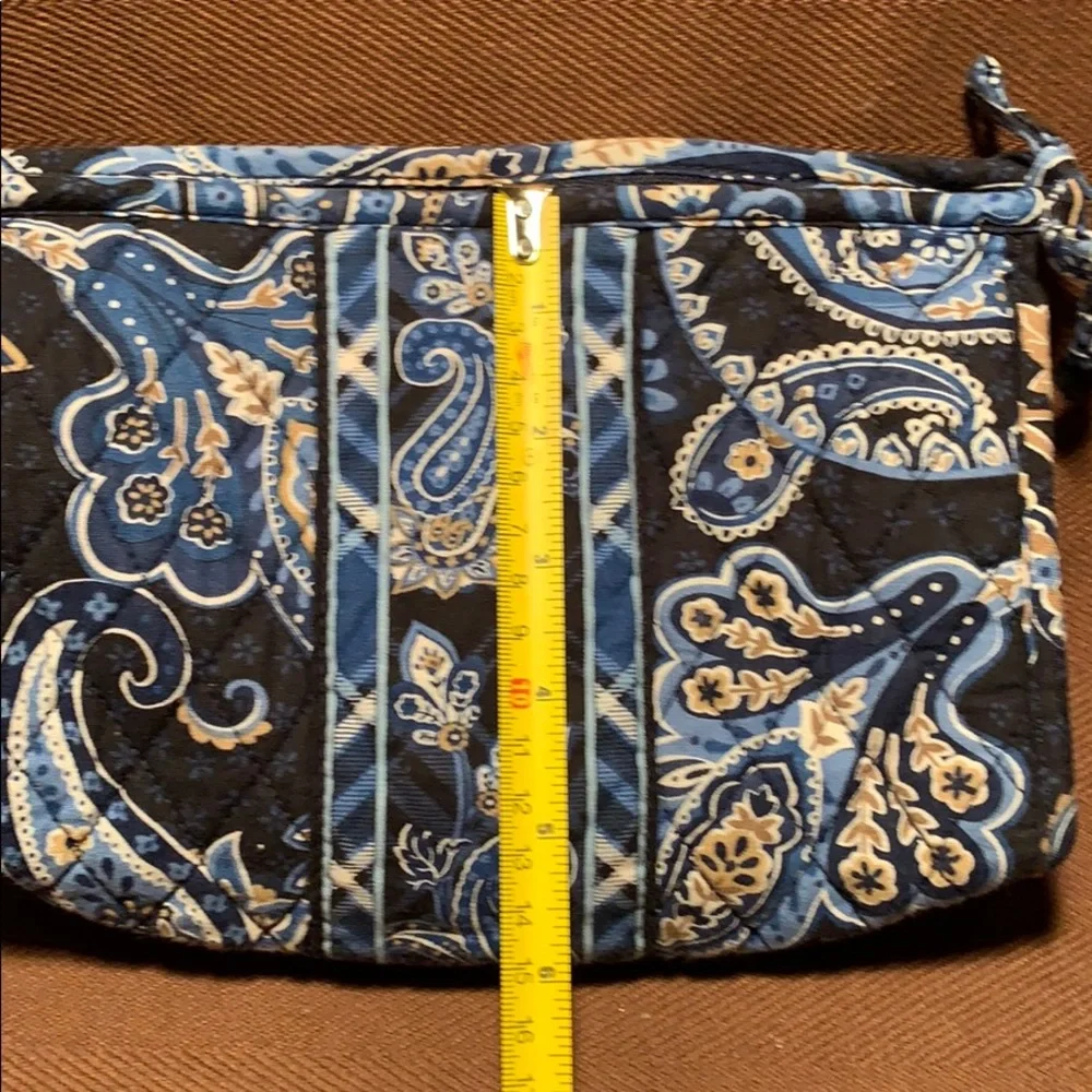 Vera Bradley never used